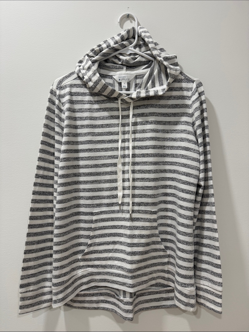 Market & Spruce Gray and White Striped Hooded Pullover Lightweight Sweater
